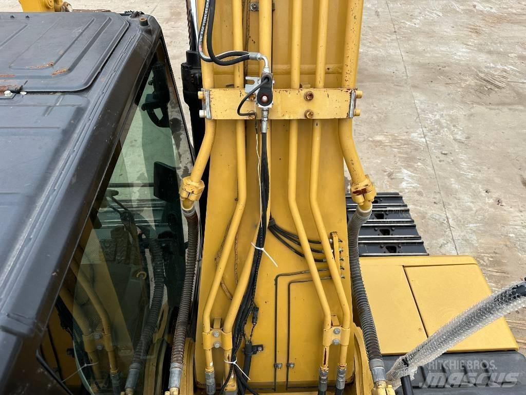 CAT 323GC Beltegraver