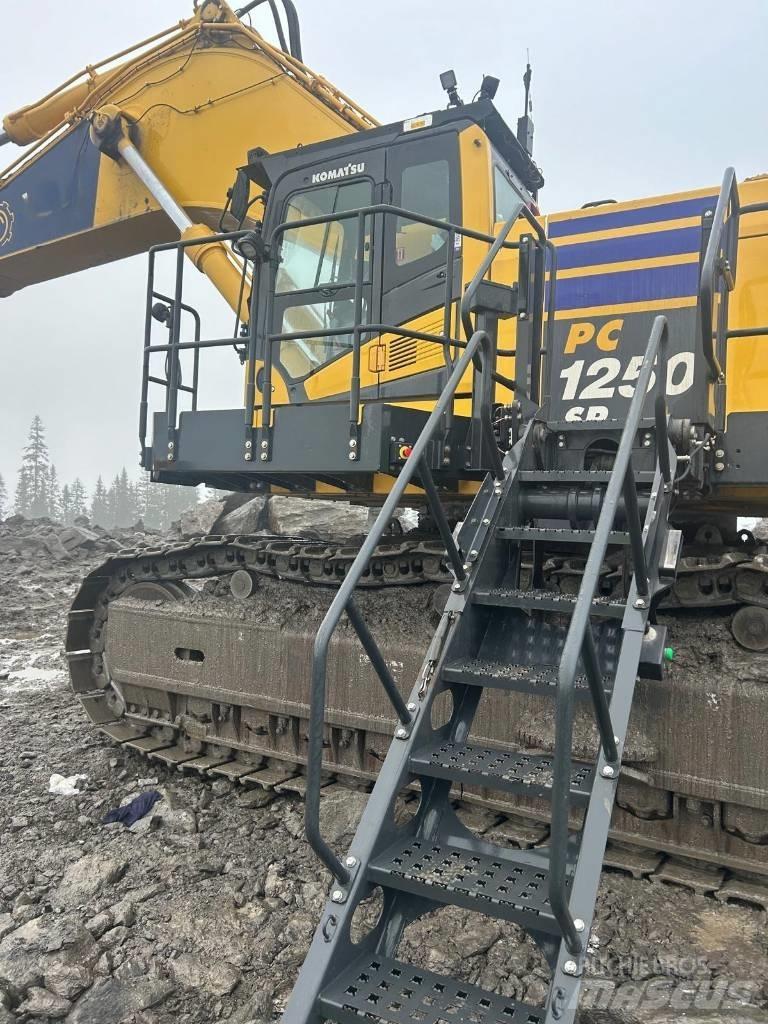 Komatsu PC 1250 -11EO Beltegraver