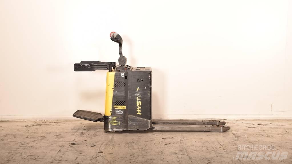 Hyster P 2.0 S Lavtløftende truck med platform
