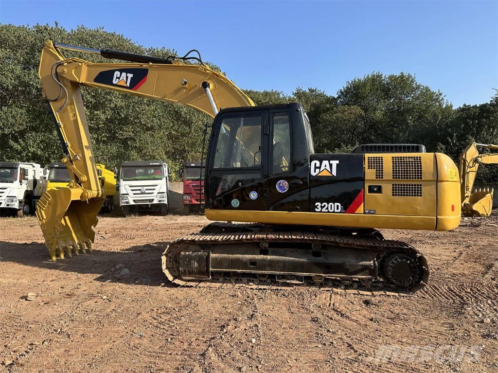 CAT 320D Beltegraver