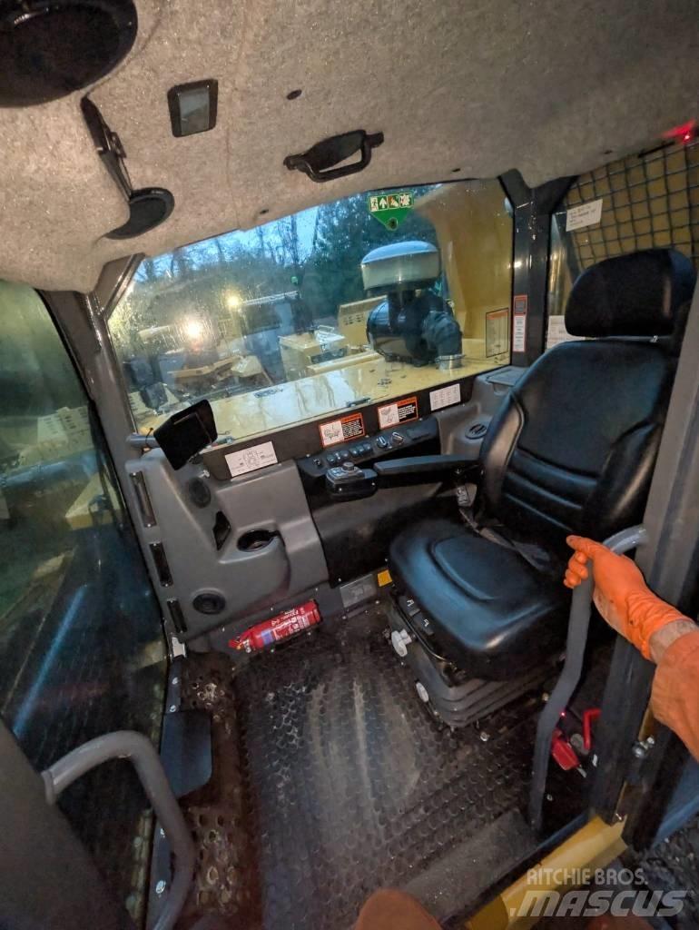 Bell TC11A Beltedumpere