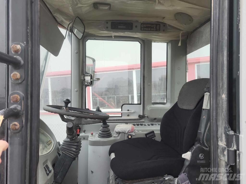 Hyundai HL 740-7 A Hjullastere