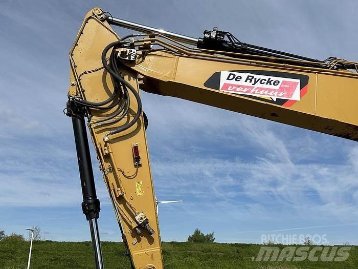 CAT 323FL Beltegraver
