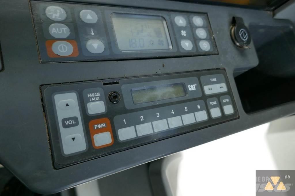 CAT 320ELRR Beltegraver