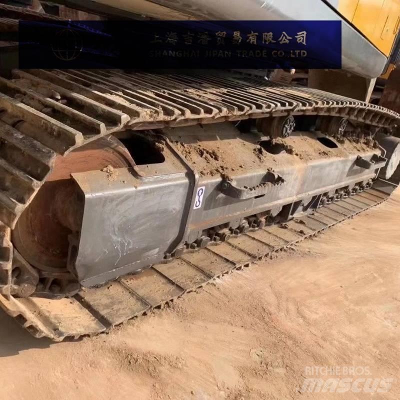 Volvo EC 200 Beltegraver