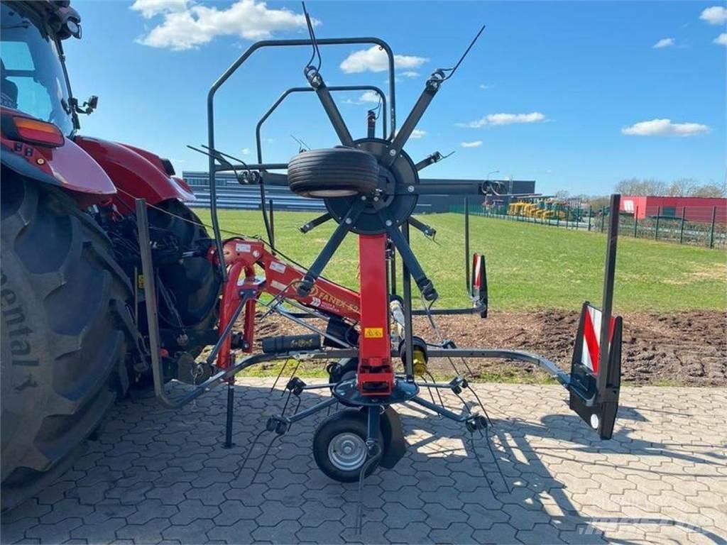 Vicon FANEX 524 Raker og høyvendere