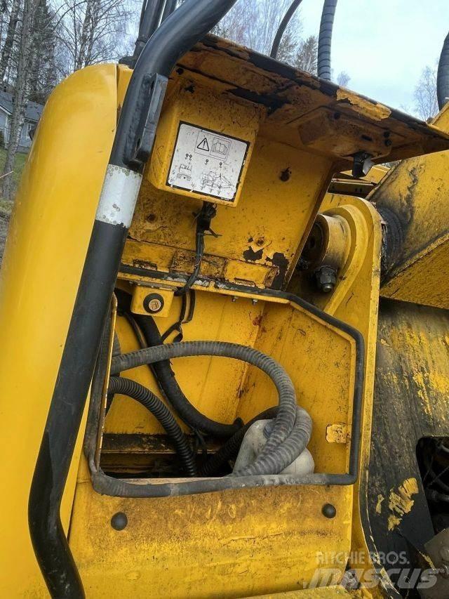 JCB JS 200 LC Beltegraver