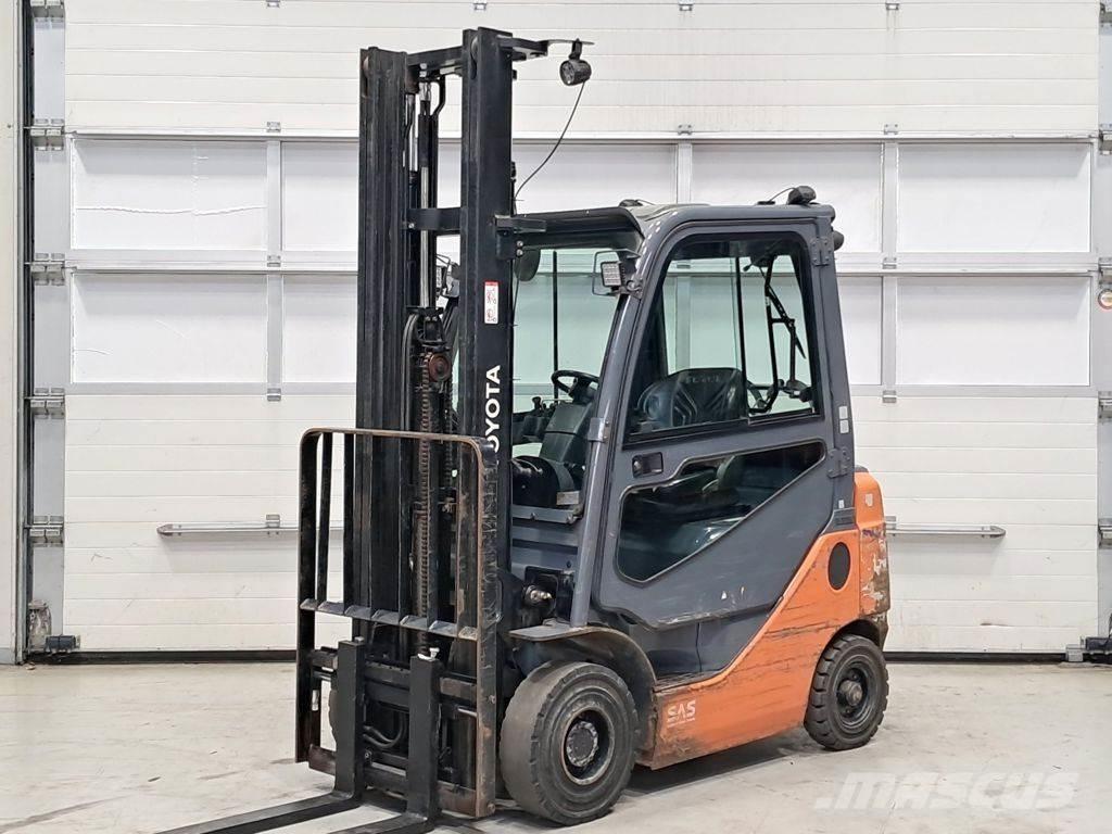Toyota 02-8FGF18 Propan trucker