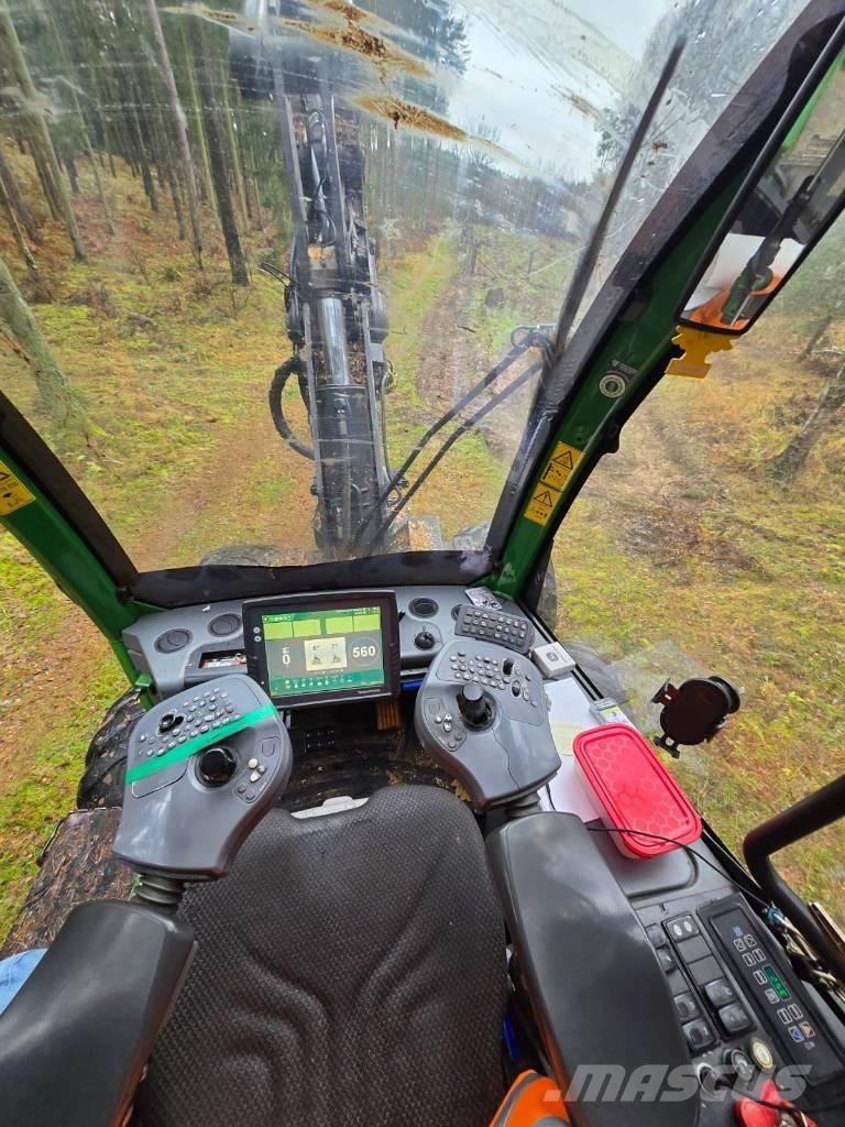 John Deere 1170 E Hogstmaskiner