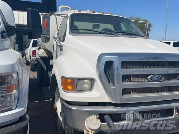 Ford F750 Tankbiler