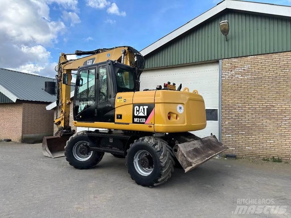 CAT M313D Hjulgravere
