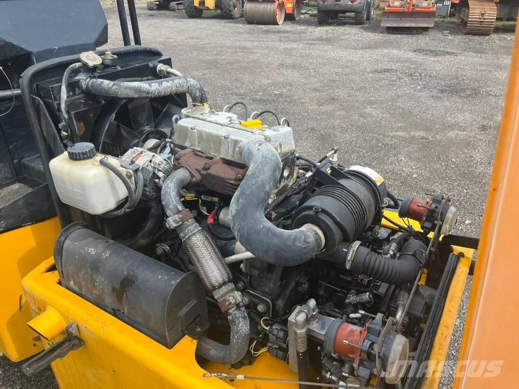JCB VMT 260-120 Tandem Valser