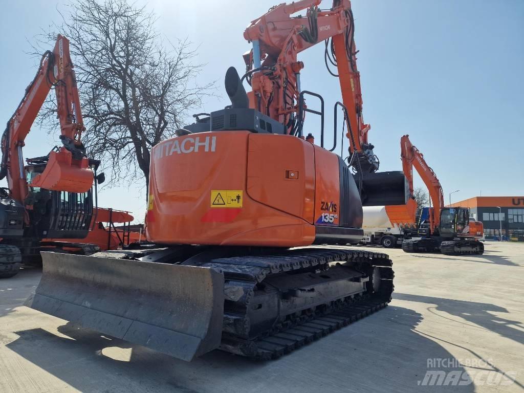 Hitachi ZX135-6 Beltegraver