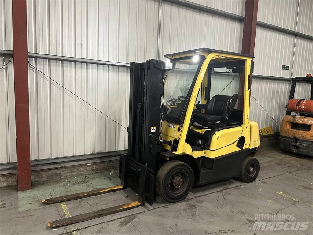 Hyster H2.0XT Diesel Trucker