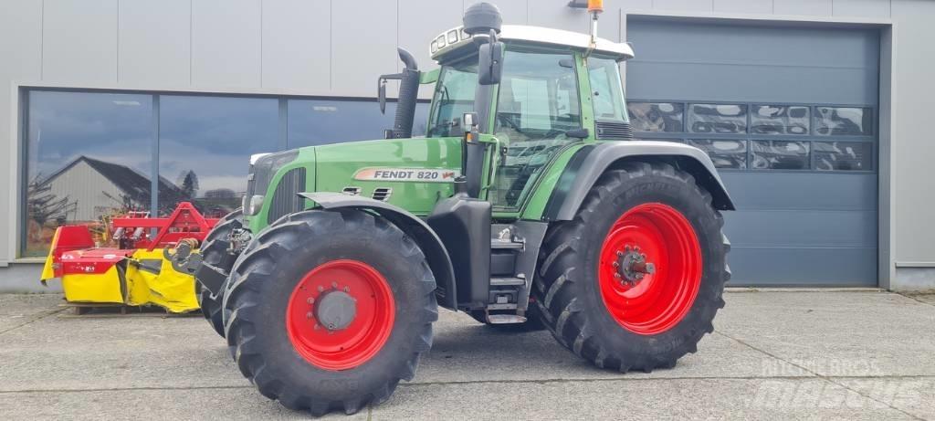 Fendt 820 Vario TMS Traktorer