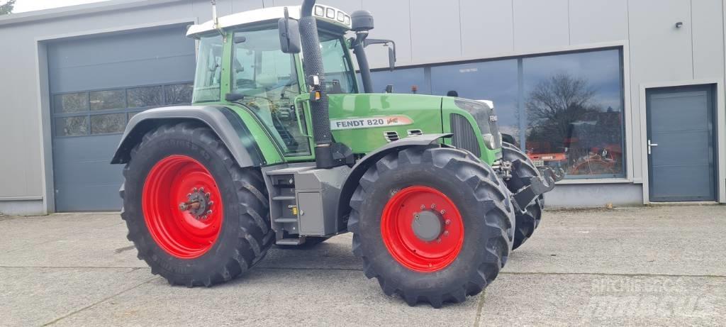 Fendt 820 Vario TMS Traktorer