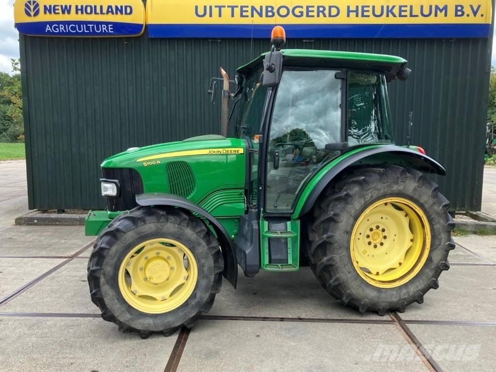 John Deere 5100 R Traktorer
