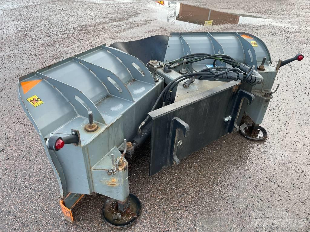 Fjärås VP245 Snøploger- og skjær