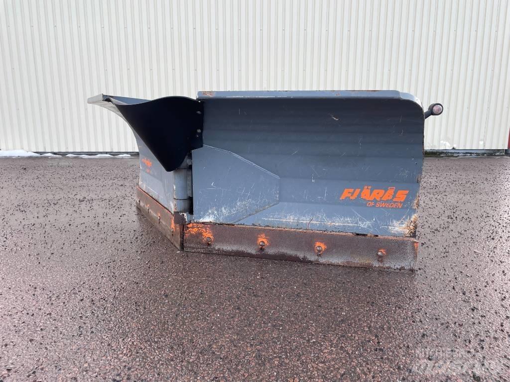 Fjärås VP245 Snøploger- og skjær