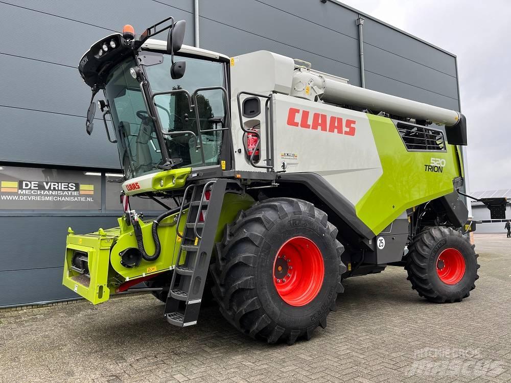CLAAS Trion 520 Skurtreskere
