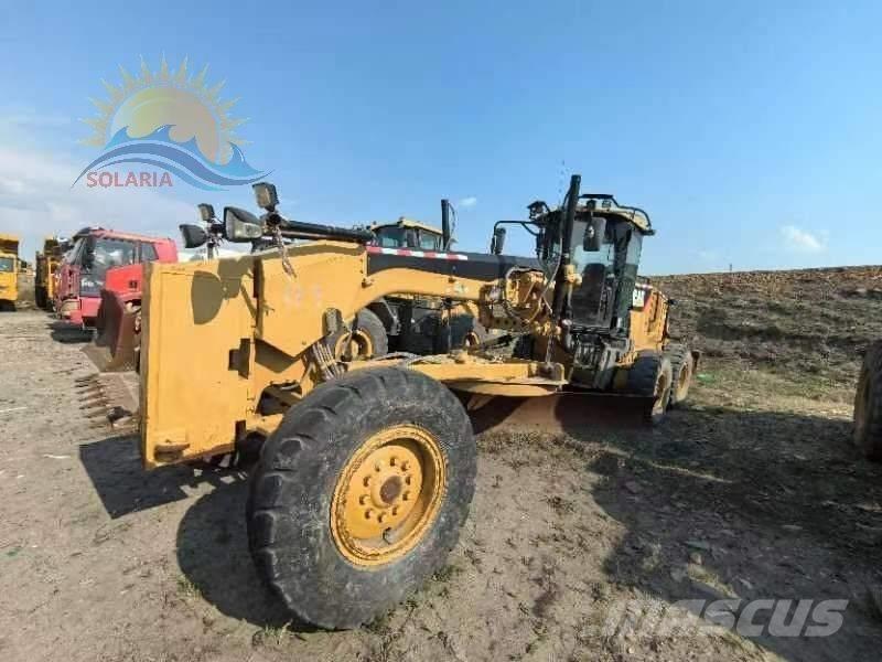 CAT 140 M Veihøvler