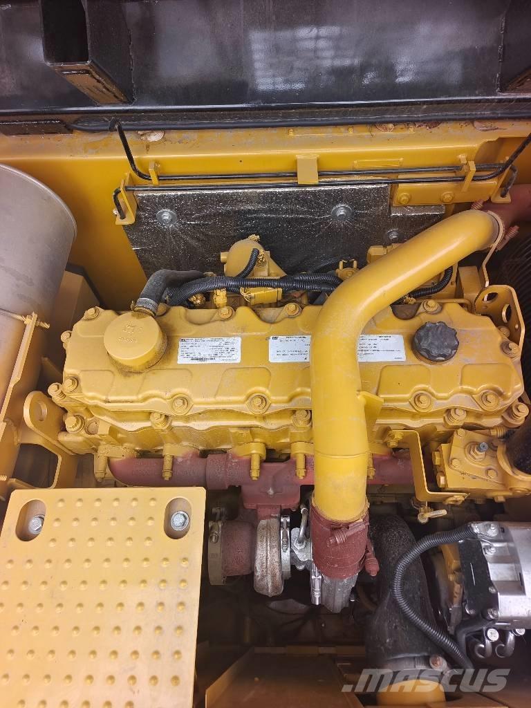 CAT 324 D Beltegraver