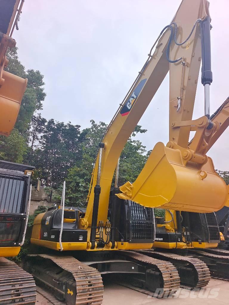 CAT 324 D Beltegraver