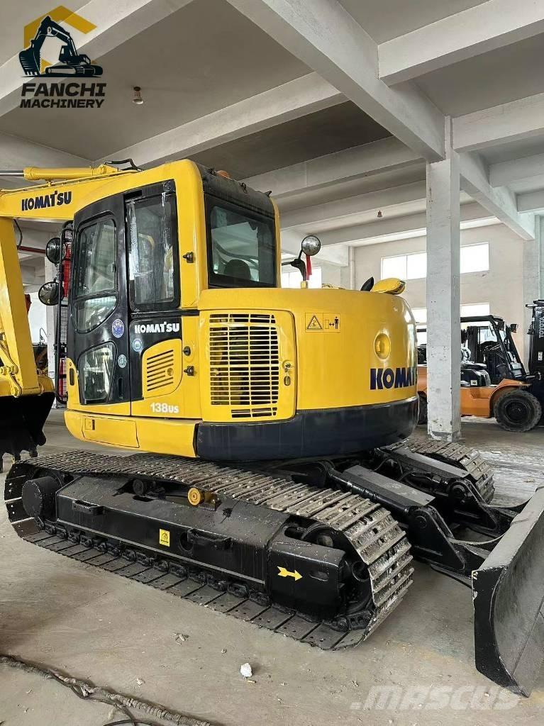 Komatsu PC 138 -8 Beltegraver