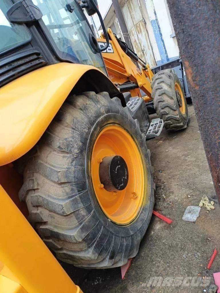 JCB 3 CX Hjulgravere