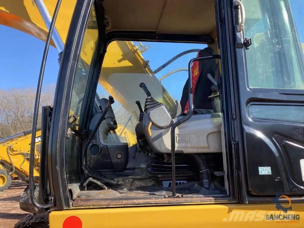CAT 325 D Beltegraver