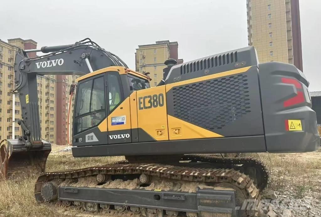 Volvo EC 380 D Beltegraver
