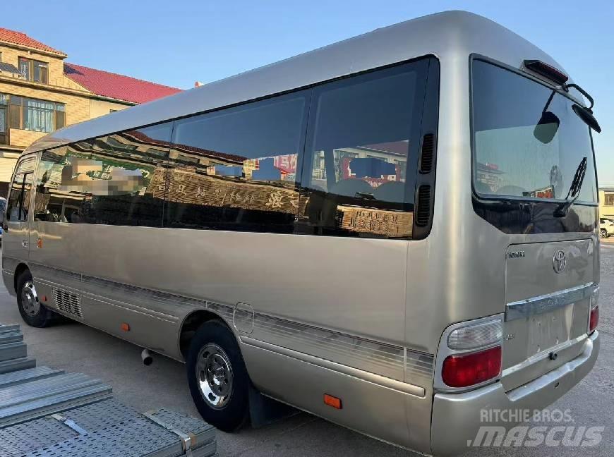 Toyota Coaster Intercity busser
