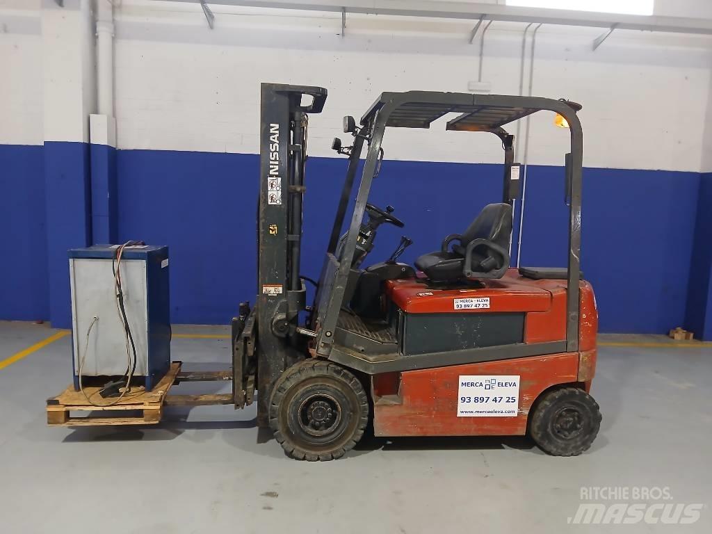 Nissan Q02 L 20 CU Elektriske trucker