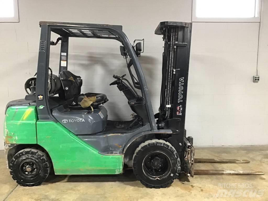 Toyota 8 FG U 25 Gaffeltrucker - Annet