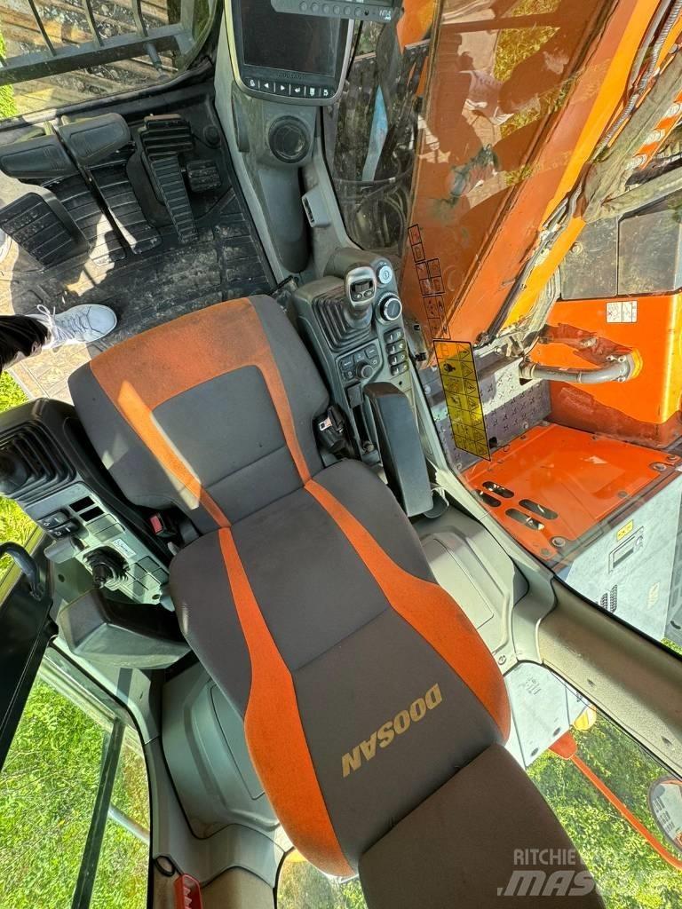 Doosan DX 140 LCR Beltegraver
