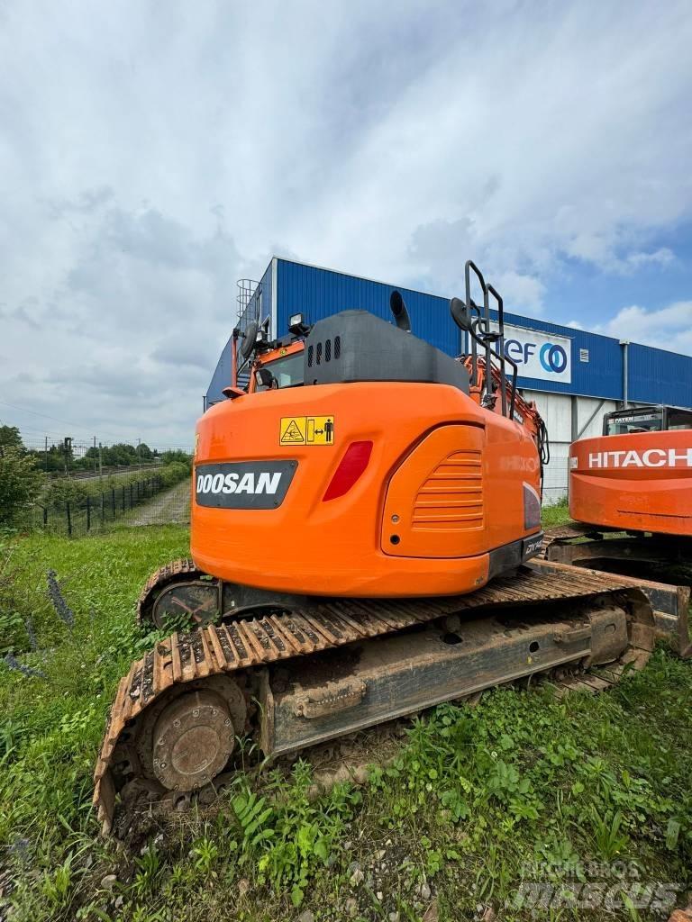 Doosan DX 140 LCR Beltegraver