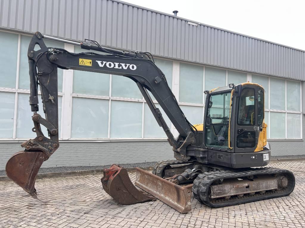 Volvo ECR 88 D    2016 Midigravere 7 - 12t
