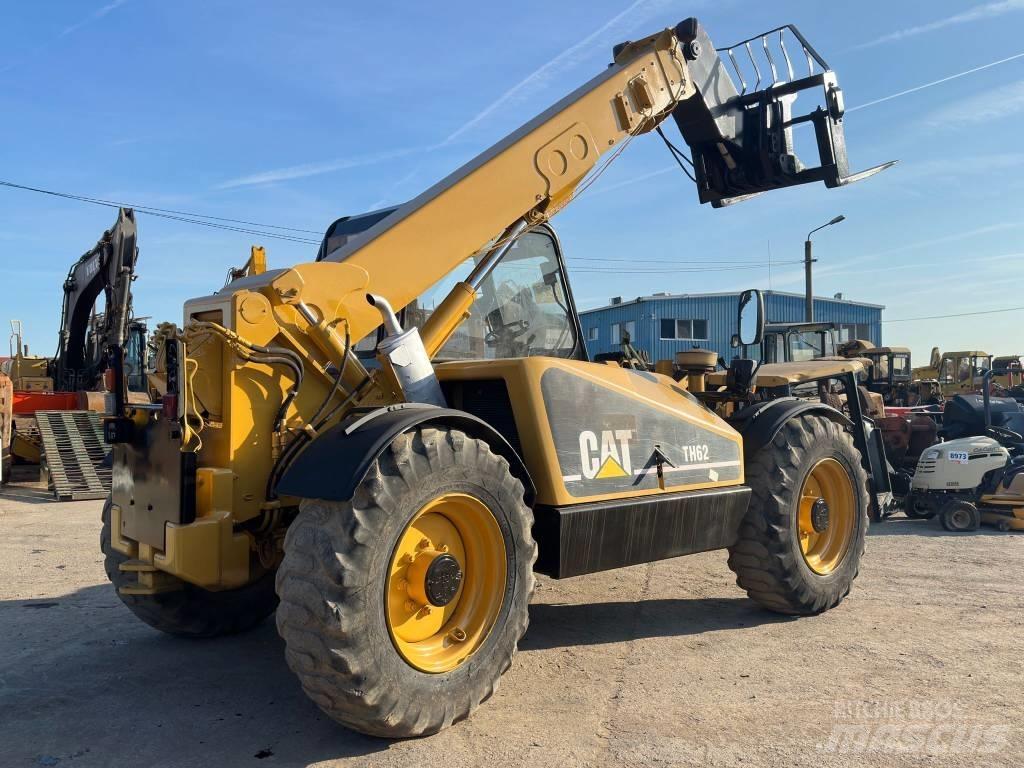 CAT TH 62 Teleskoplastere for Landbruk