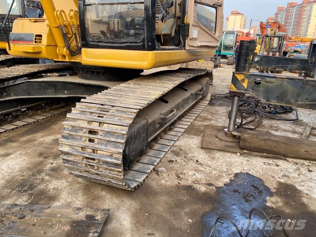 CAT 325 B Beltegraver