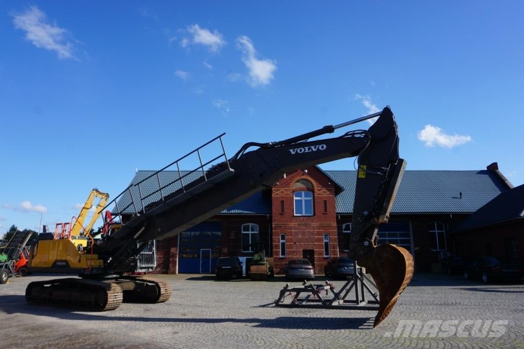 Volvo EC 300 E Beltegraver