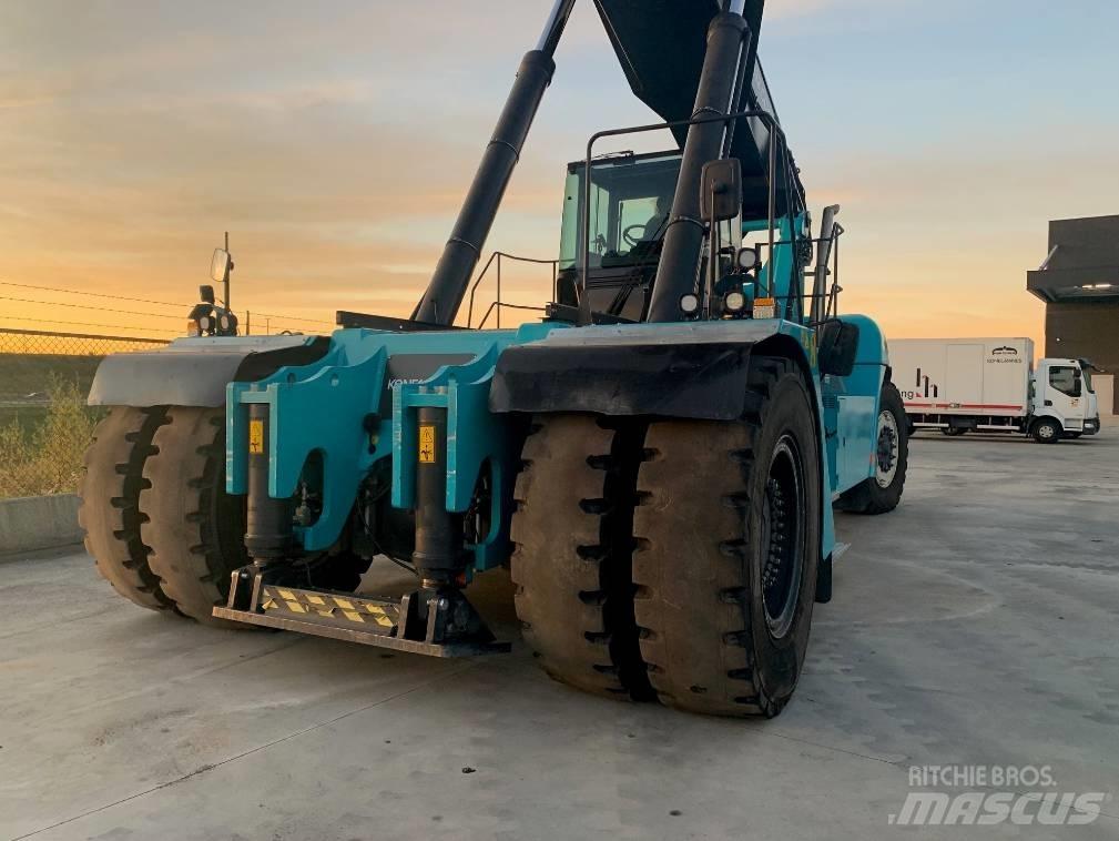 Konecranes 4538 CCX4 Reachstackere