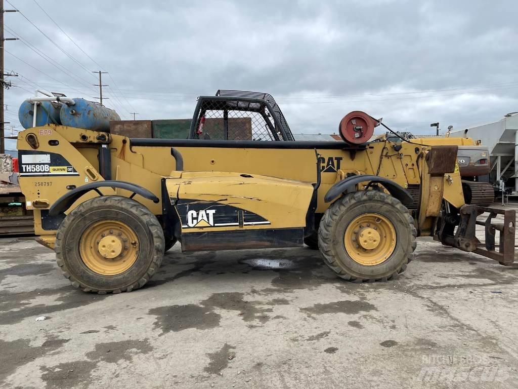 CAT TH 580 B Teleskoplastere