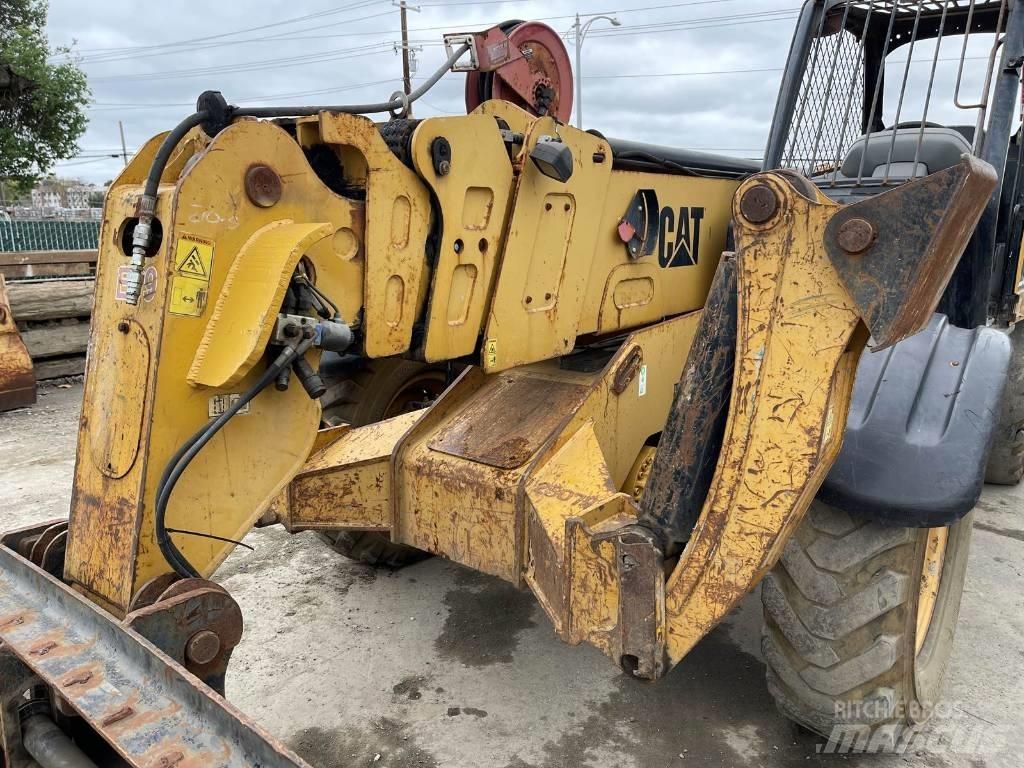 CAT TH 580 B Teleskoplastere