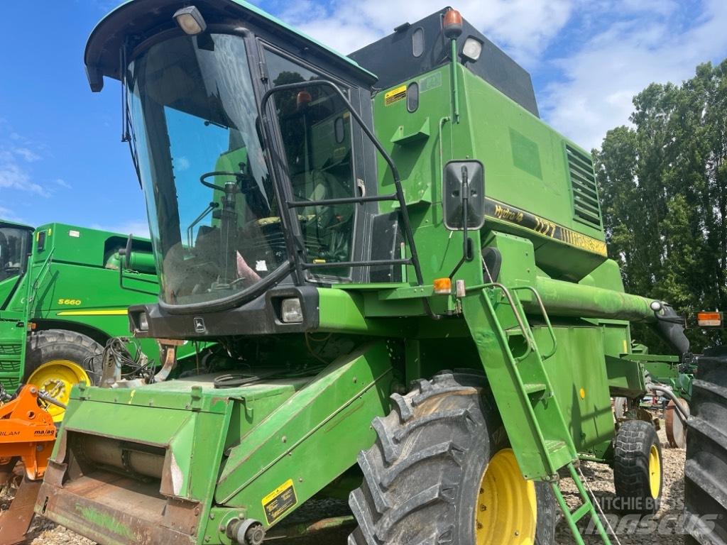 John Deere 1177 Skurtreskere