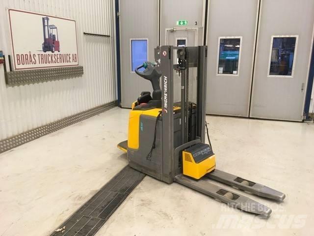 Jungheinrich ERC 214 Ledestablere