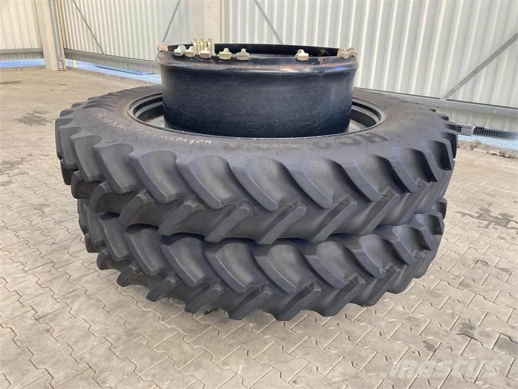 Mitas 380/105R54 Dekk, hjul og felger