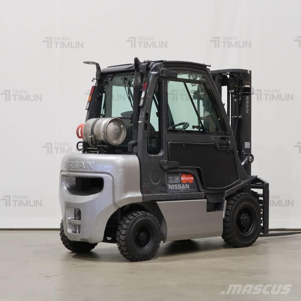 Nissan U1D2A25LO Propan trucker