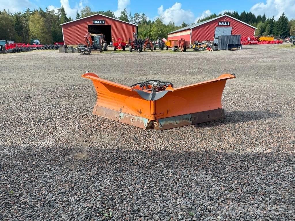 Pronar PUV 3000 M Snøploger- og skjær