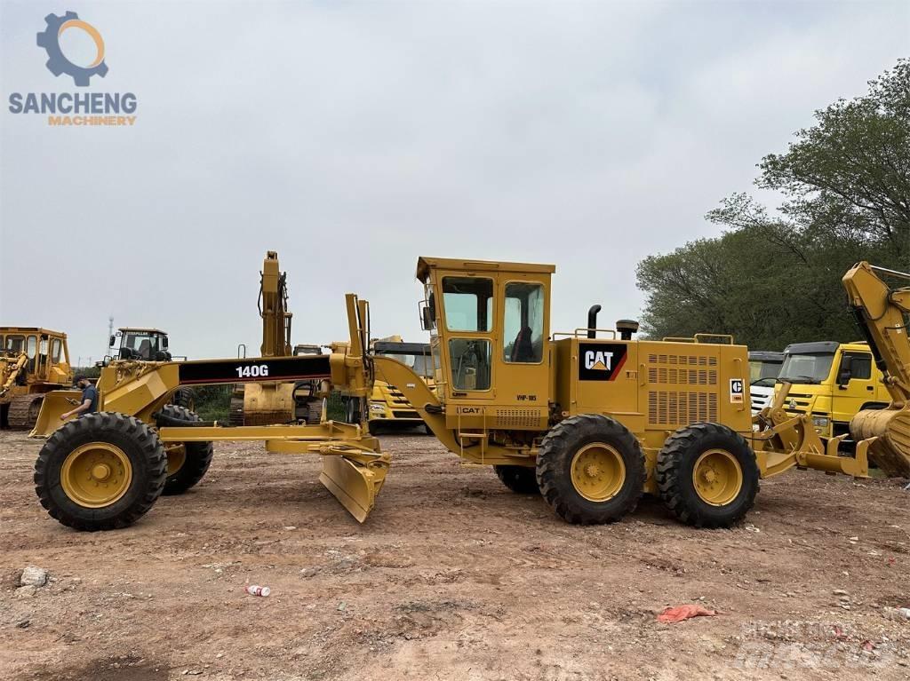 CAT 140 G Veihøvler