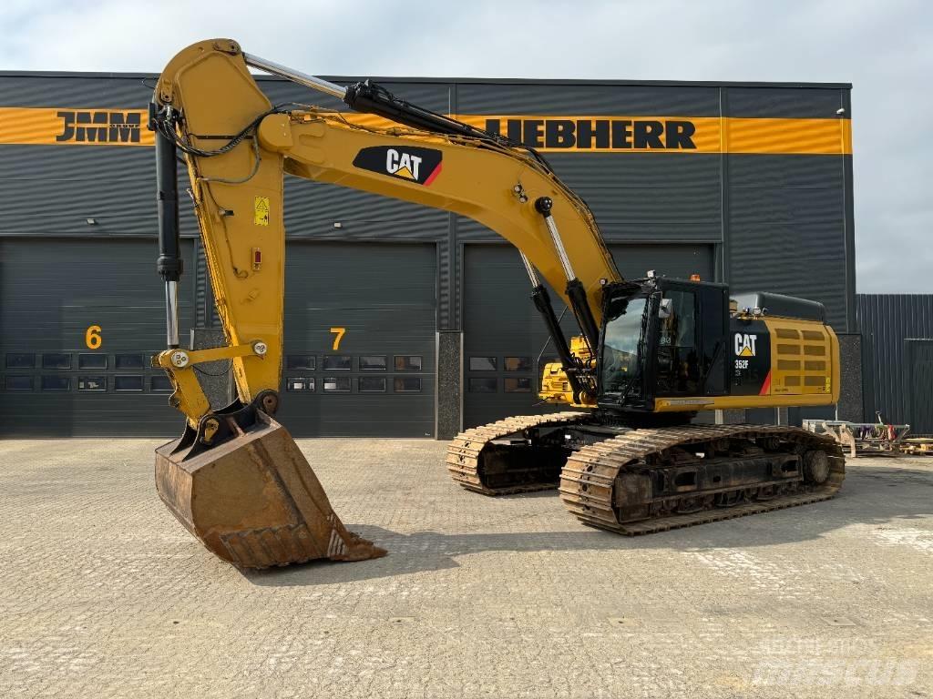 CAT 352 FXE Beltegraver